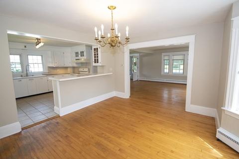 113 Main St, Hatfield, MA 01038 photo 6