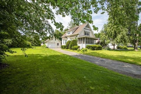 113 Main St, Hatfield, MA 01038 photo 1