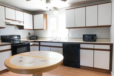 201 Pearce St #1E, Fall River, MA 02720 photo 1