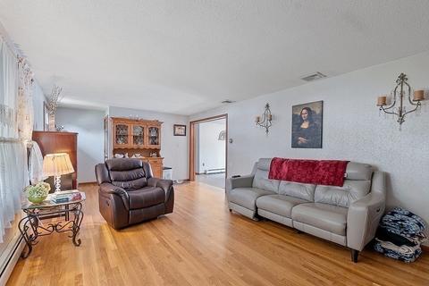 1 Sheldon Rd, Peabody, MA 01960 photo 9