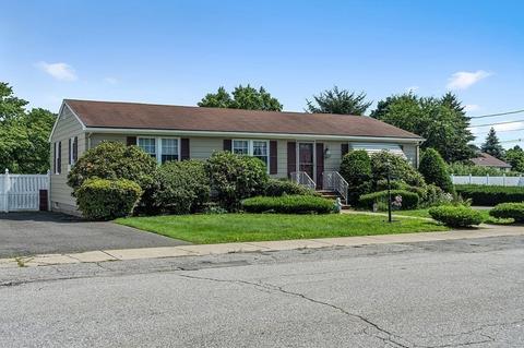 1 Sheldon Rd, Peabody, MA 01960 photo 1