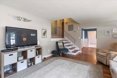 121 Sunset Dr, Raynham, MA 02767 photo 13