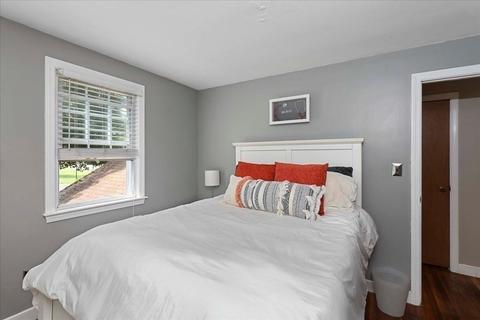 121 Sunset Dr, Raynham, MA 02767 photo 26