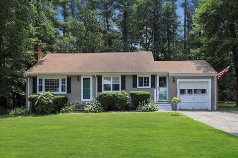 121 Sunset Dr, Raynham, MA 02767 photo 3