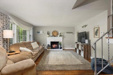 121 Sunset Dr, Raynham, MA 02767 photo 15