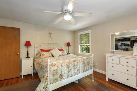121 Sunset Dr, Raynham, MA 02767 photo 31
