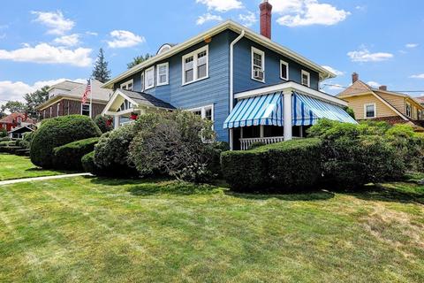 246 Oakley, Woonsocket, RI 02895 photo 2