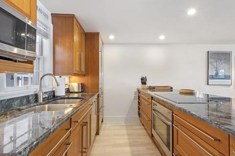 147 Front #2, Marblehead, MA 01945 photo 8