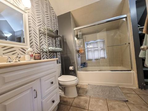 2 Barrett St, Fall River, MA 02724 photo 17
