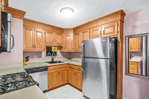 237 Main St #A8, Reading, MA 01867 photo 7