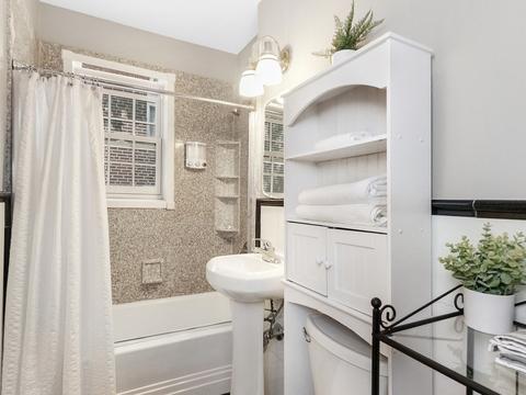 48 Browne St #4, Brookline, MA 02446 photo 11