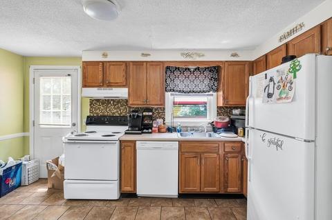 40 Humbert St, Springfield, MA 01109 photo 7