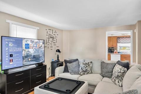 40 Humbert St, Springfield, MA 01109 photo 2