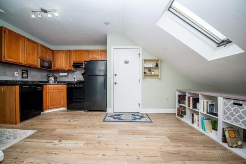 111 June St #3S, Fall River, MA 02720 photo 3