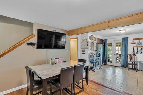 63 Glenmore St, Springfield, MA 01129 photo 5