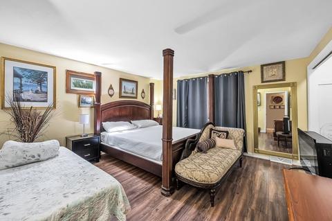 63 Glenmore St, Springfield, MA 01129 photo 12