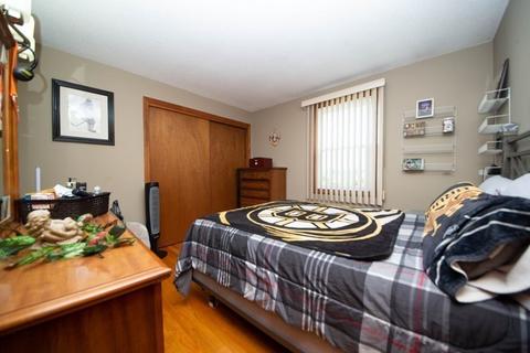 19 Wayland St, Fall River, MA 02720 photo 25