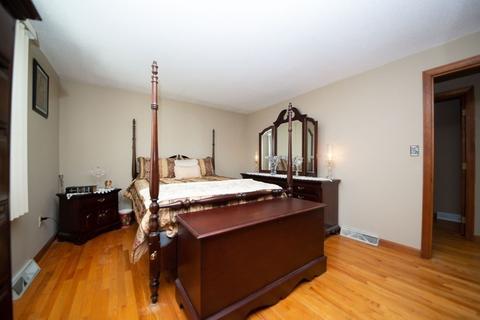 19 Wayland St, Fall River, MA 02720 photo 24