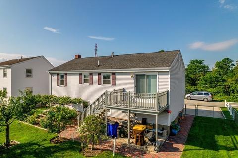 19 Wayland St, Fall River, MA 02720 photo 8