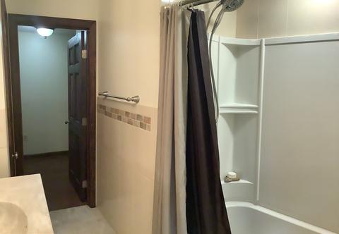 301 Broadway, Raynham, MA 02767 photo 11