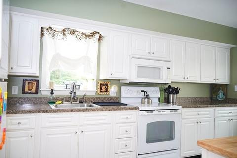 11 Enid St, Worcester, MA 01604 photo 8