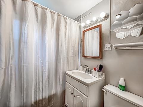 55 Blaine St, Springfield, MA 01108 photo 7