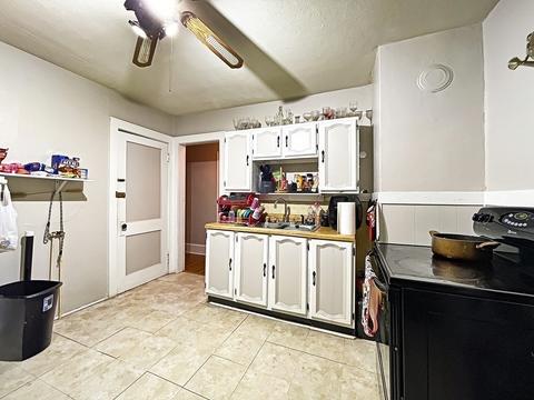 55 Blaine St, Springfield, MA 01108 photo 6