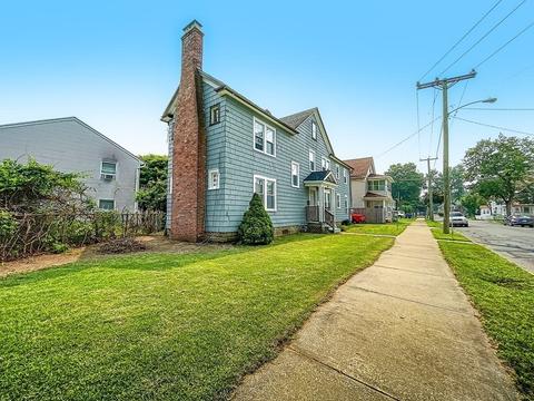 55 Blaine St, Springfield, MA 01108 photo 2
