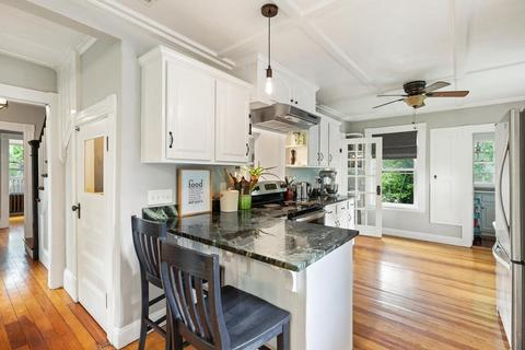 3 Ellery St, Gloucester, MA 01930 photo 3