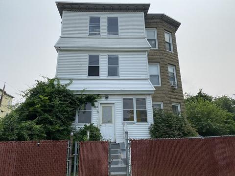 35 Healey St, Springfield, MA 01151 photo 1