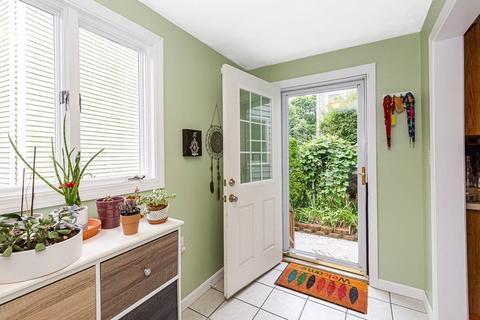 29 Stone St, Beverly, MA 01915 photo 14