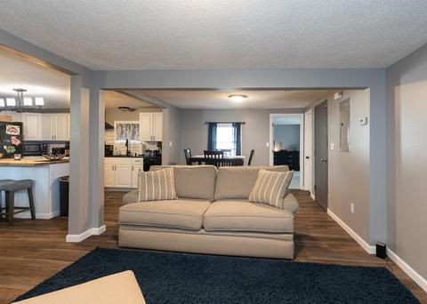 2014 Maple St, Three Rivers, MA 01080 photo 10