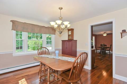 34 Dolly Dr, Worcester, MA 01604 photo 18