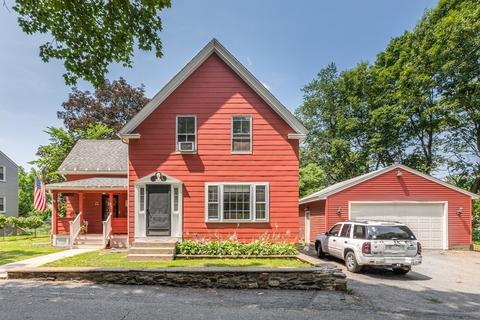 35 Mill St, Maynard, MA 01754 photo 1