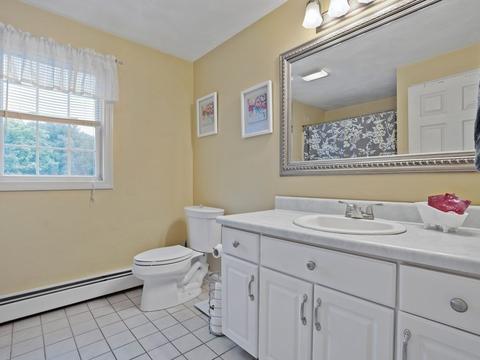 32 Trinity Cir, Attleboro, MA 02703 photo 8