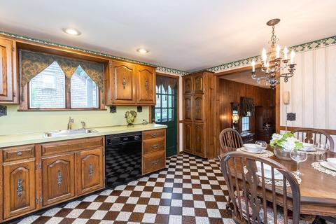 21 Shepard St, Marblehead, MA 01945 photo 18