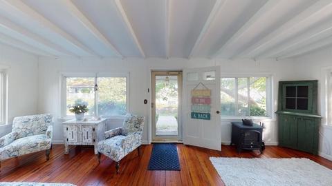 28 Pond St, Wareham, MA 02571 photo 4