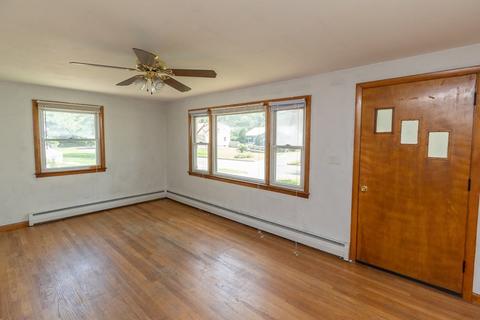 170 Mildred Ave, Springfield, MA 01104 photo 4