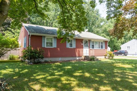 170 Mildred Ave, Springfield, MA 01104 photo 3