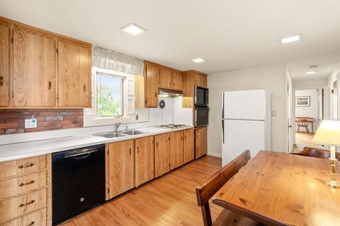 7 Colonial Rd, Beverly, MA 01915 photo 8