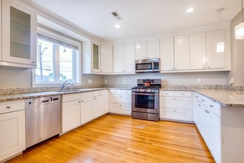 4 Woodside Ave, Everett, MA 02149 photo 9