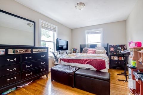 4 Woodside Ave, Everett, MA 02149 photo 19