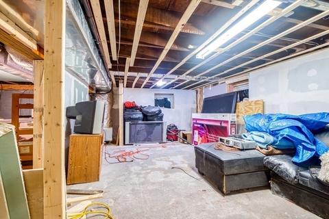 4 Woodside Ave, Everett, MA 02149 photo 21