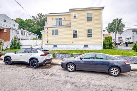 4 Woodside Ave, Everett, MA 02149 photo 3