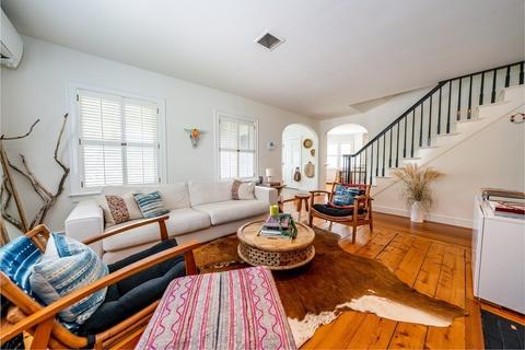 1045 Main St, Barnstable, MA 02655 photo 8