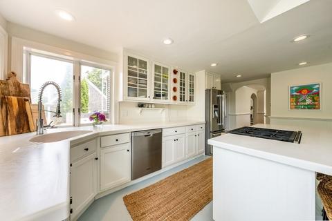 1045 Main St, Barnstable, MA 02655 photo 11