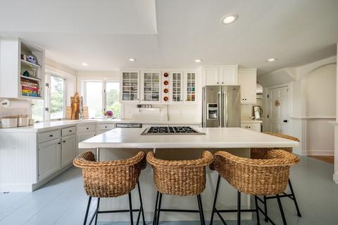 1045 Main St, Barnstable, MA 02655 photo 9