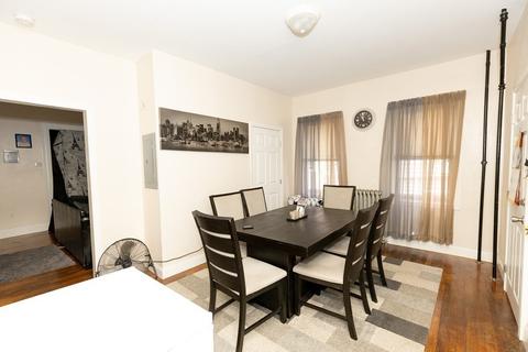555 Broadway, Fall River, MA 02724 photo 4