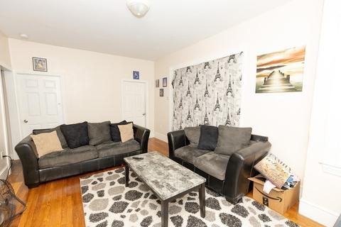 555 Broadway, Fall River, MA 02724 photo 5