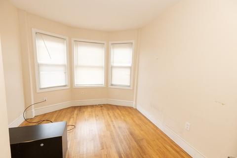 555 Broadway, Fall River, MA 02724 photo 15